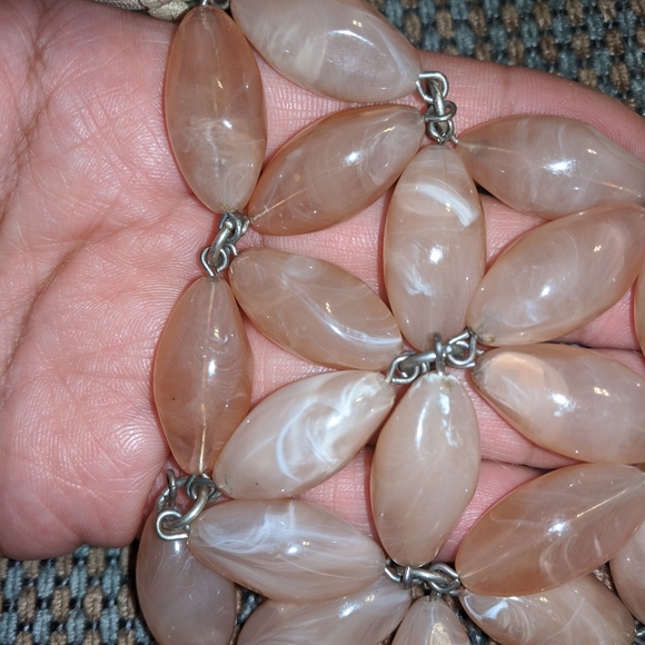 MARQUIS BEAD NECKLACE - Picture 10 of 11